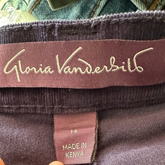 GLORIA VANDERBILT Purple Corduroy Jeans - 14 - Picture 5 of 7